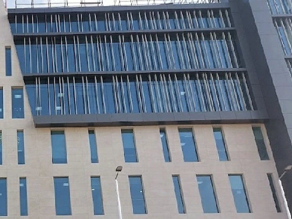 Saudi German Hospital, photograph 2 of 3